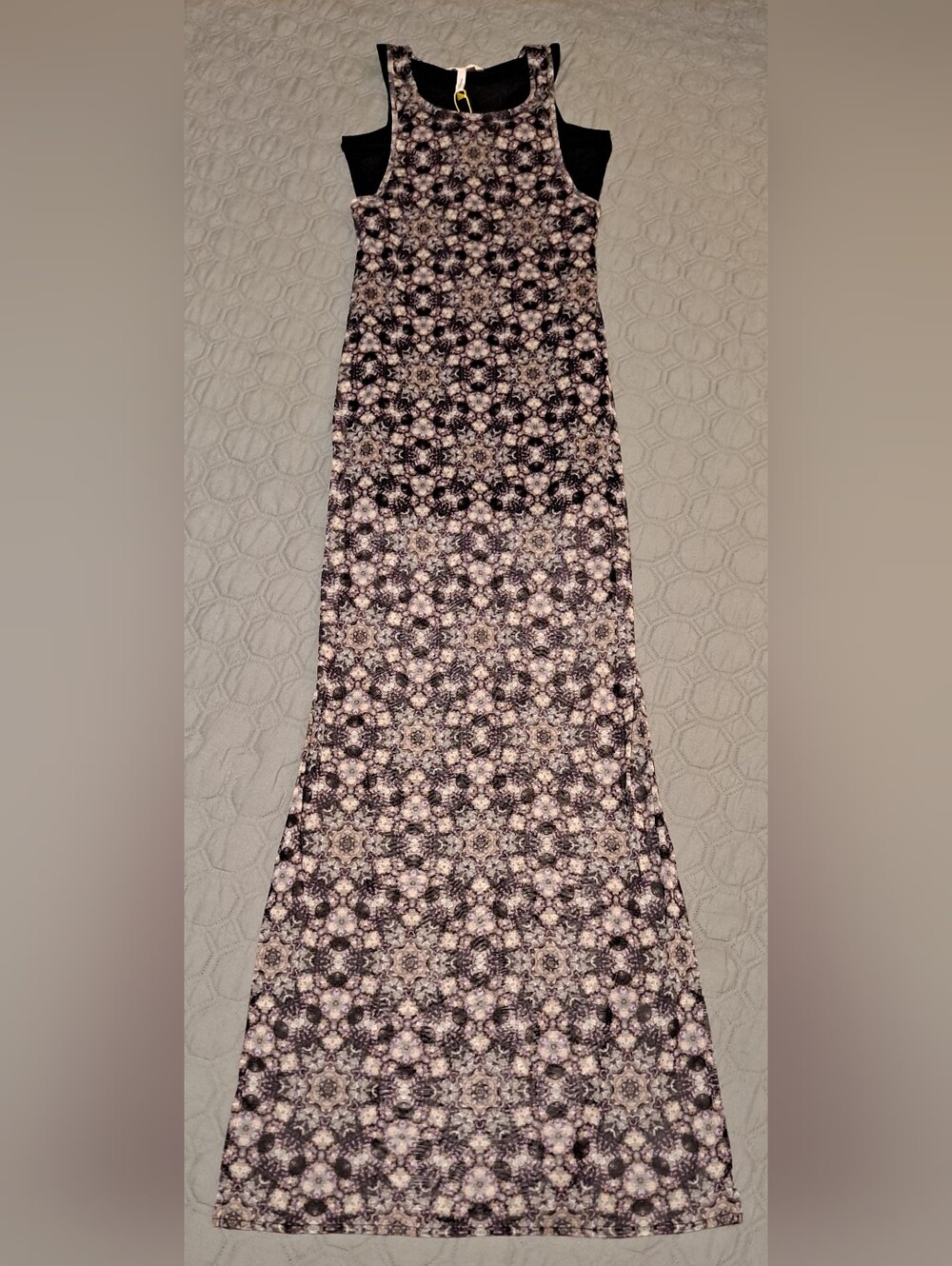 BCBGeneration Black and Pink Sleeveless Patterned Maxi Dress Sz XS